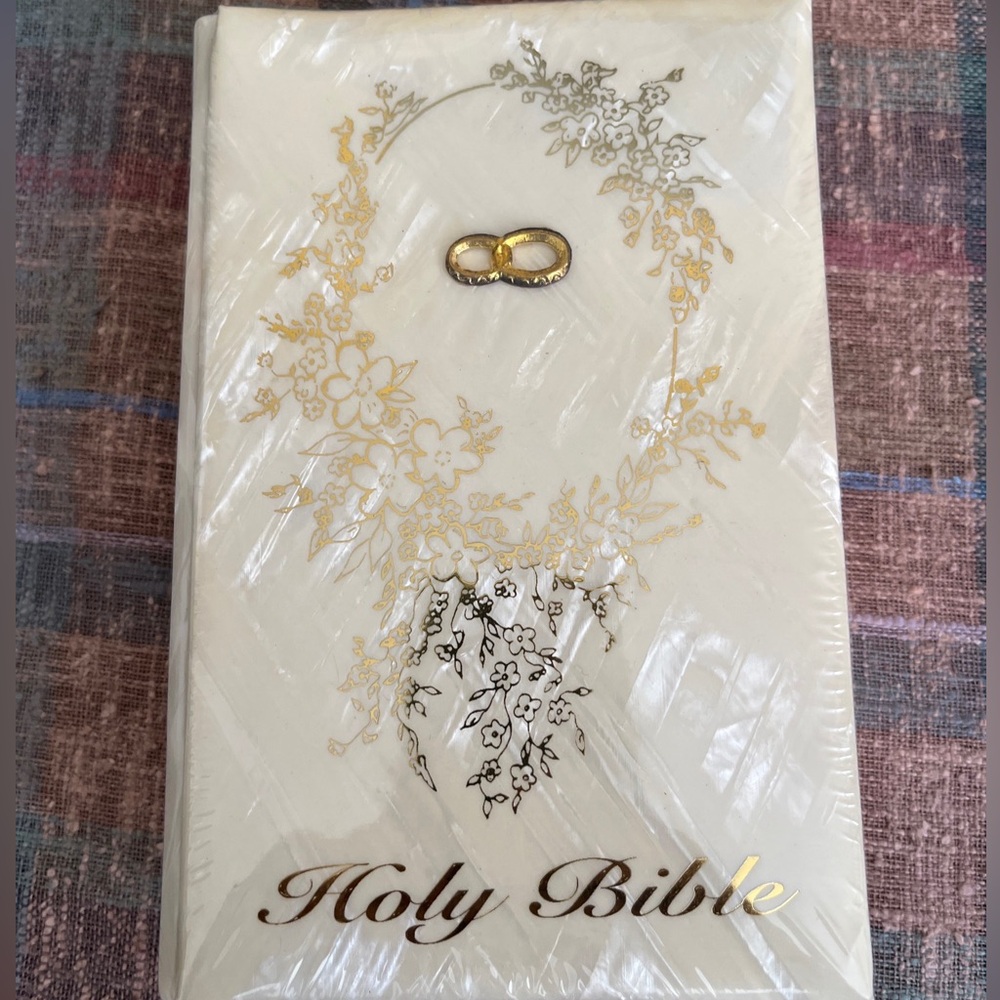 Elegant Floral Holy Bible with Gold Accents